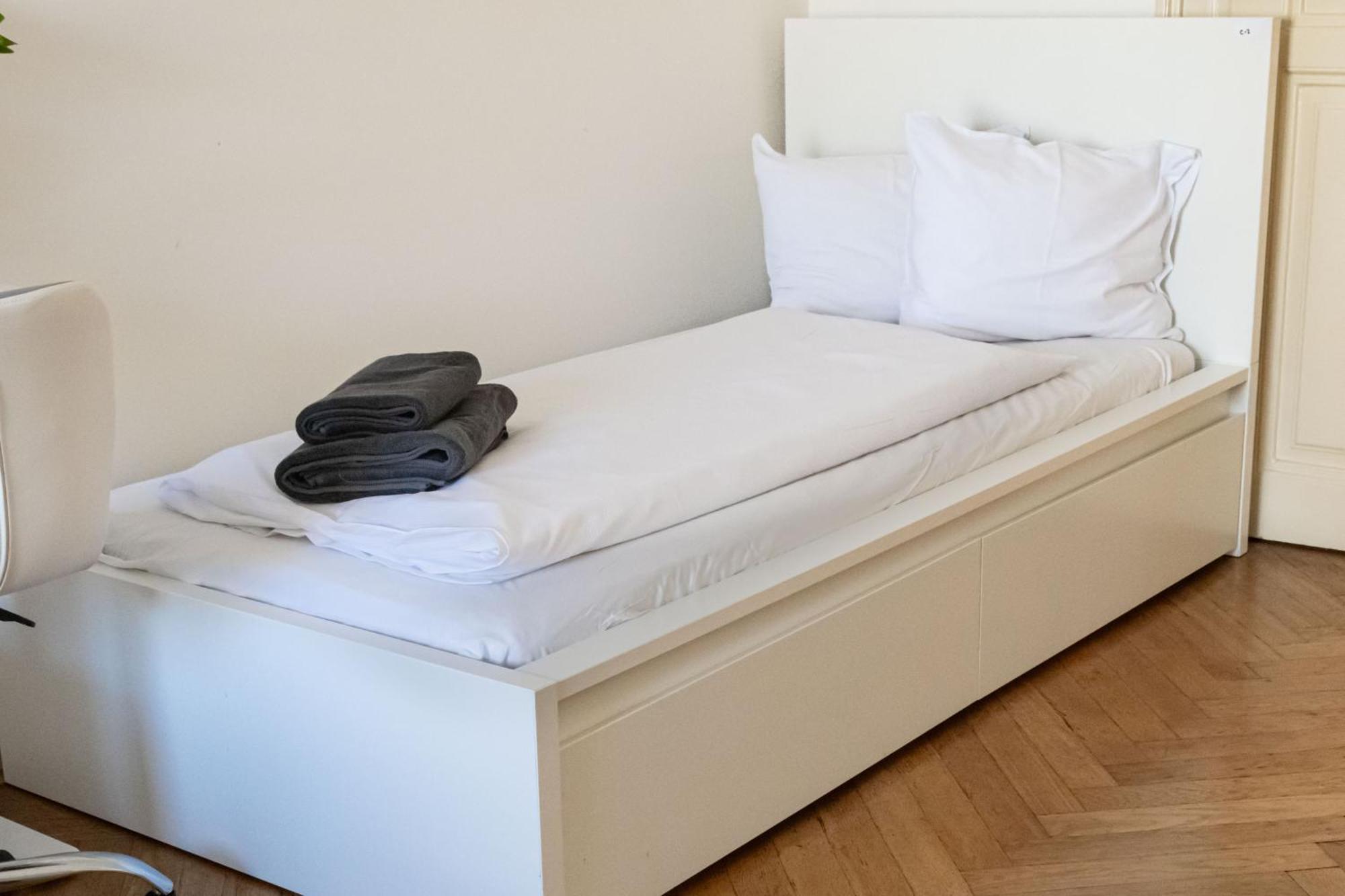 פראג Apartments In Mala Strana - 10 Minutes From Charles Bridge מראה חיצוני תמונה